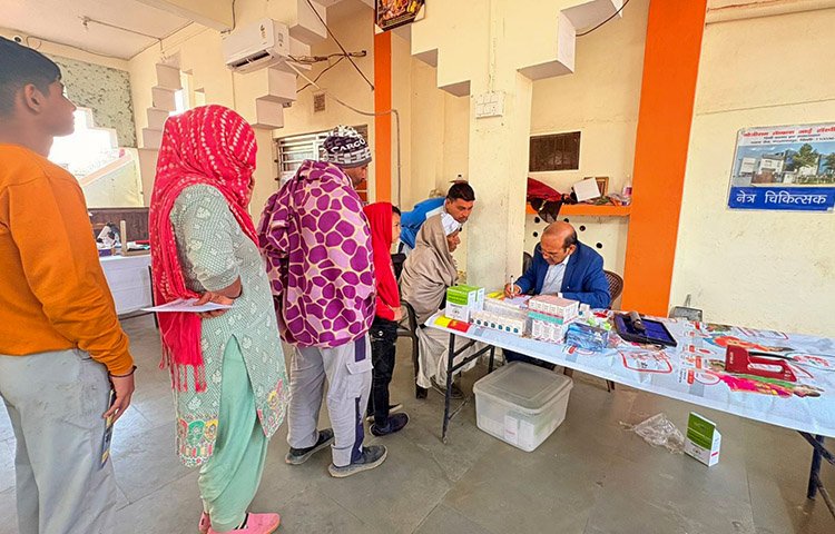 Empowering Vision: Free Vision & Cataract Camp by Lions Club Delhi Naya Bazar